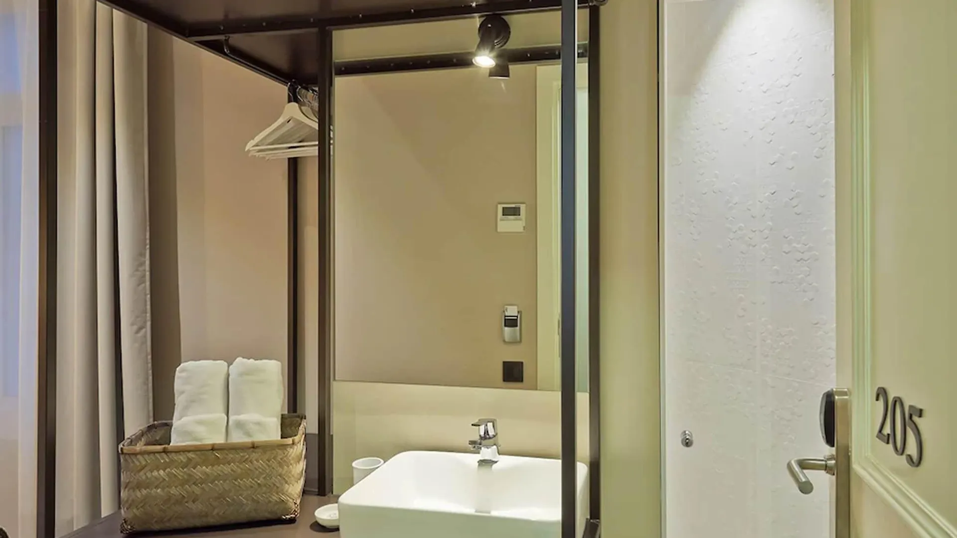 Hostal Central Barcelona