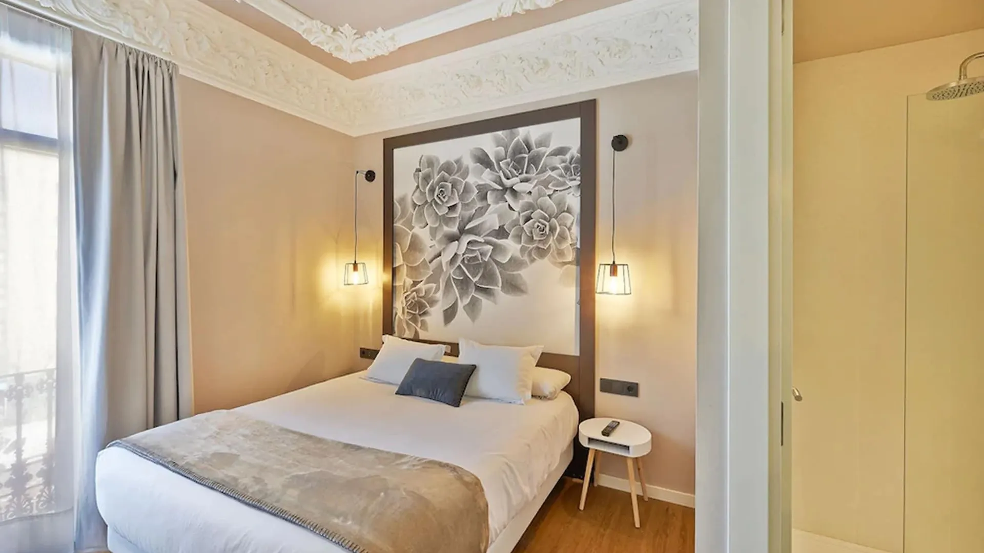 Hostal Central Barcelona 2*,
